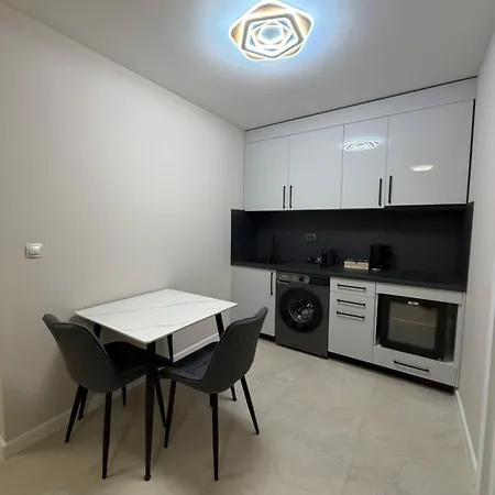 Amaris Saturn Luxury 3-1 With Private Parking Appartamento Plovdiv